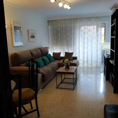 Luminoso Y Amplio Apartamento *